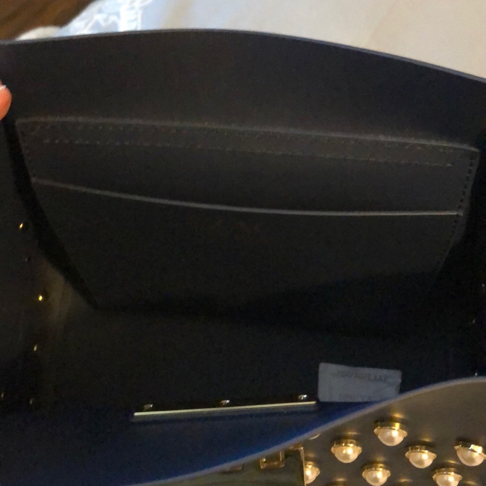 Sale. New Zac Posen earths iconic convertible bag - Picture 8 of 8